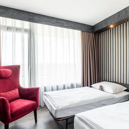 PLAZA Hotel Bruchsal Szálloda 3*