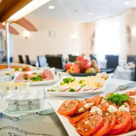 Plaza 3* ברוכסל